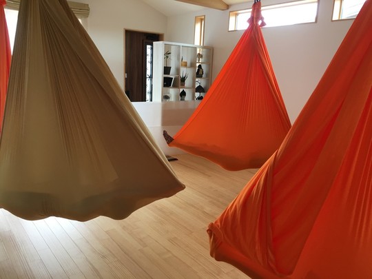 エアリアルヨガ - 大田原市でヨガ・ほっとヨガ・ピラティスならJunoka